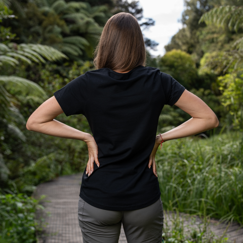 Kiwi Hiker - Women's Tee